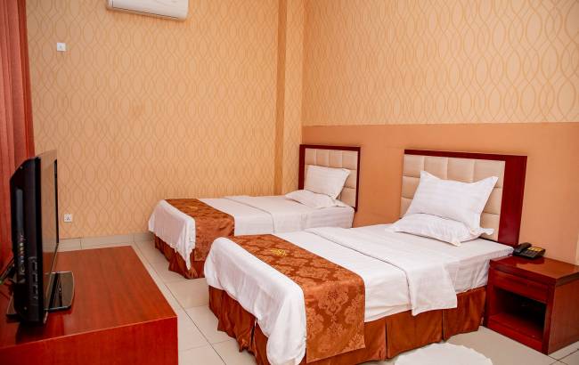 http://www.hotelbelairbujumbura.bi/Twin room